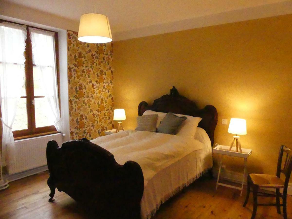 Grand Gite Maison D Alice Auvergne - 15 Personnes Saint-Bonnet-des-Quarts ภายนอก รูปภาพ